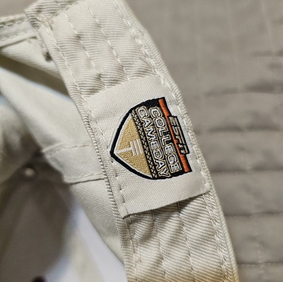 Oklahoma Sooners Baseball Cap - Picture 2 of 4